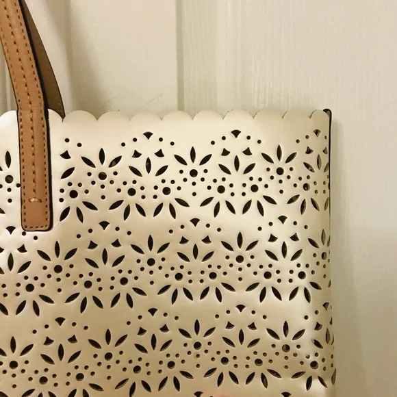 #006. COACH Metro Eyelet Perforated Tote - metallic cream & tan leather handles